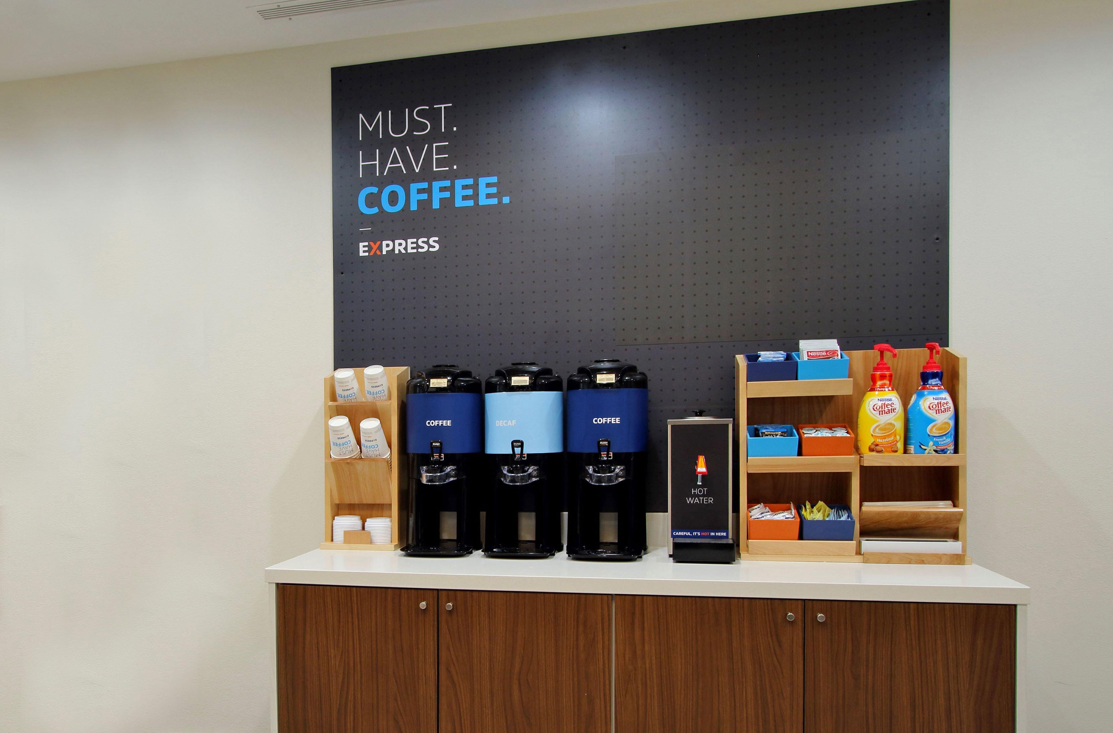 Express Hutchison By Ihg Hotel 2*
