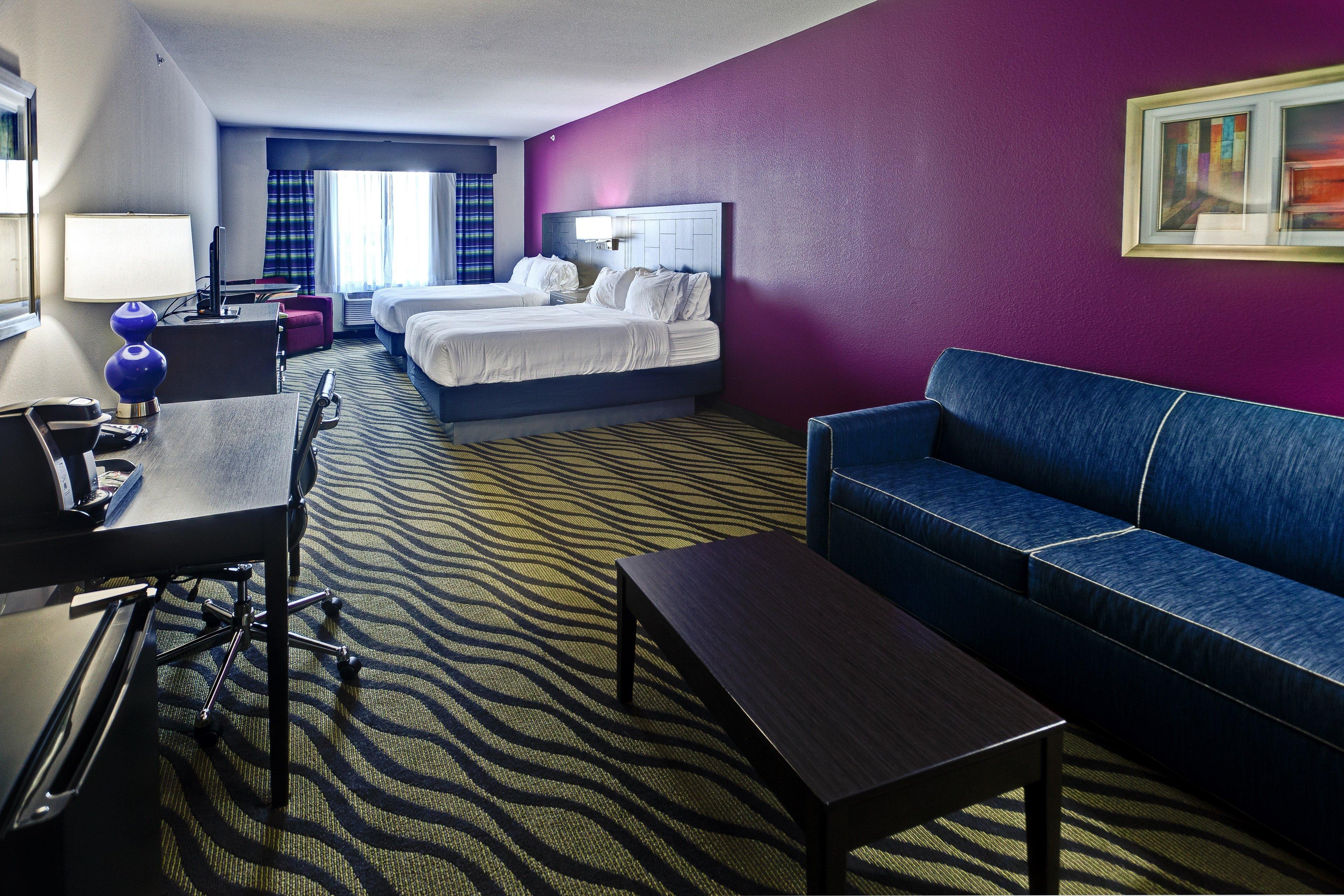 Hotel Express Hutchison By Ihg