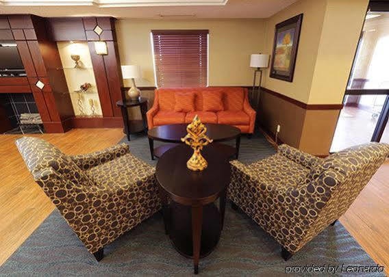 Express Hutchison By Ihg Hutchinson