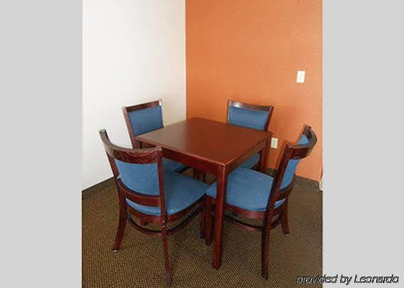 Express Hutchison By Ihg Hotel Hutchinson