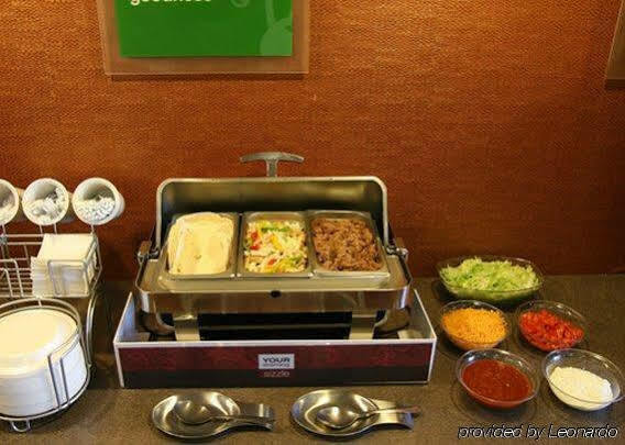 Express Hutchison By Ihg Hotel